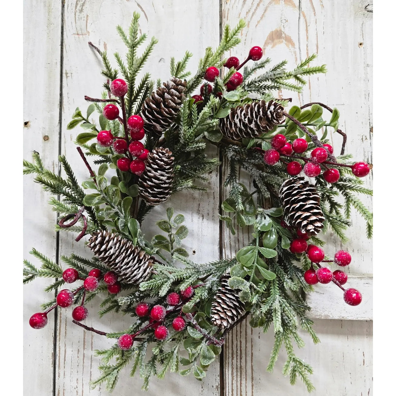 Frosty Christmas Wreath - Zinnias Gift Boutique