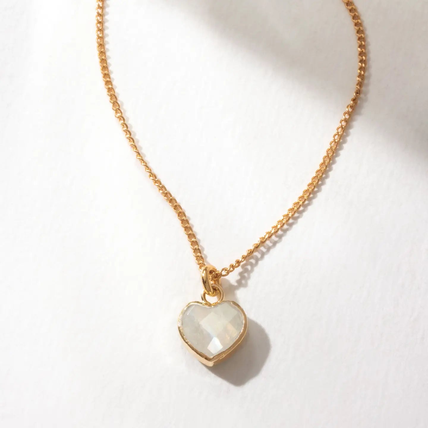 Precious Heart Birthstone Necklace - Zinnias Gift Boutique