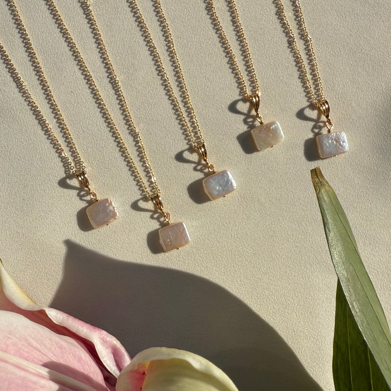 Elowen Pearl Necklace 18" - Zinnias Gift Boutique