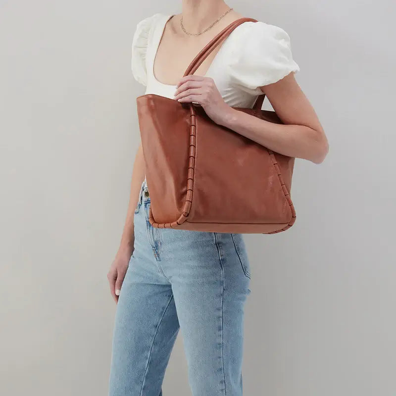 Phoebe Tote Saddle - Zinnias Gift Boutique