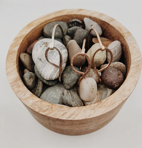 The Hammered Circle Bangle - 14k Gold