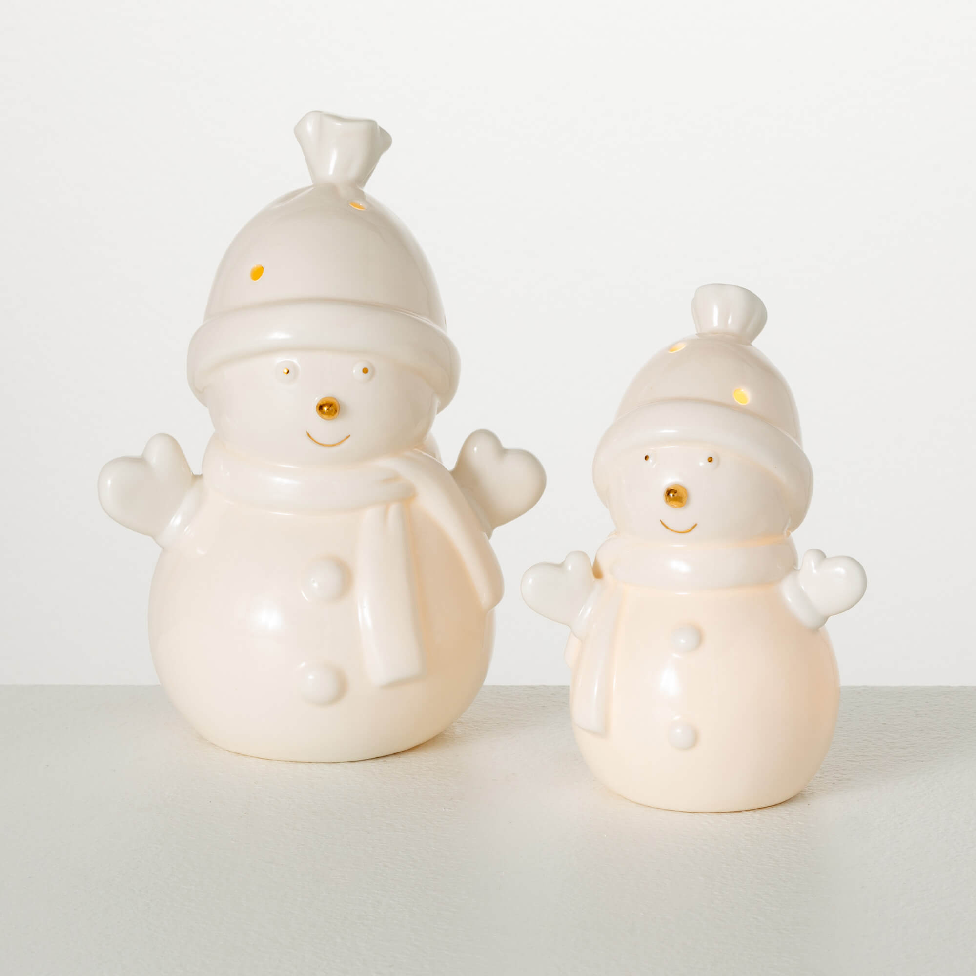 LED SNOWMAN FIGURE - Zinnias Gift Boutique