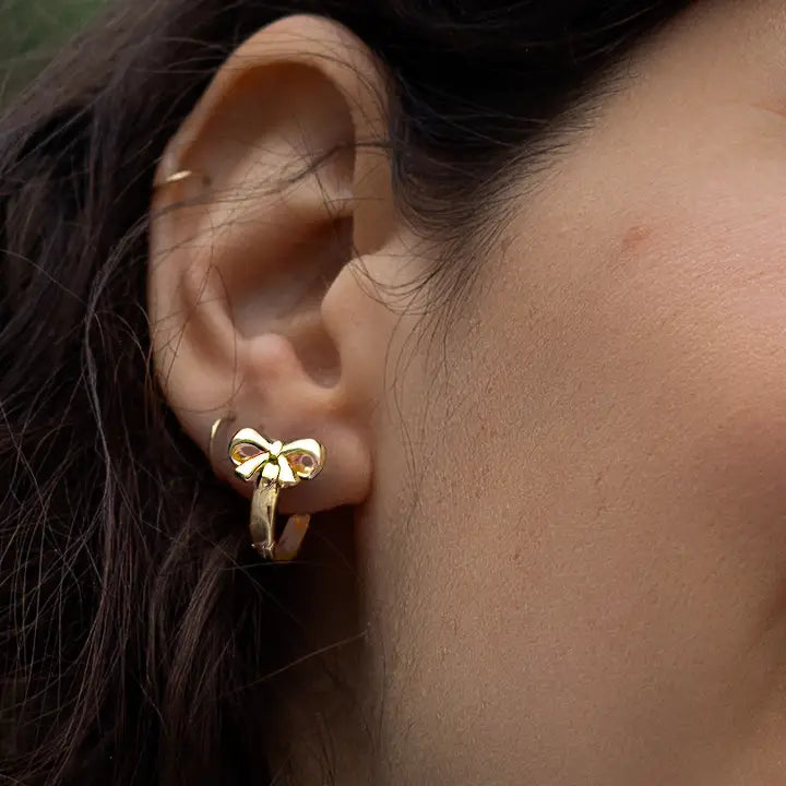 Bow and Tell Huggie Hoops - 18K Gold Plated - Zinnias Gift Boutique