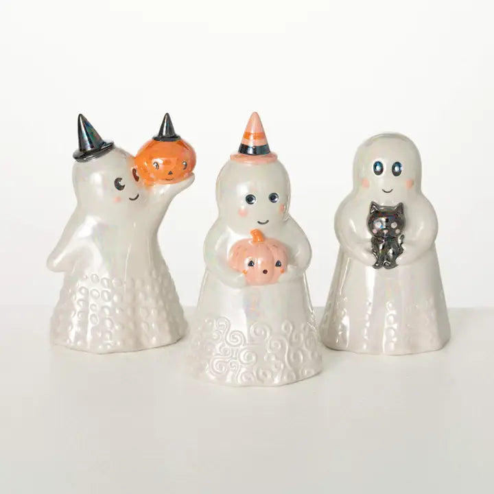 Ghost Figurine - Zinnias Gift Boutique