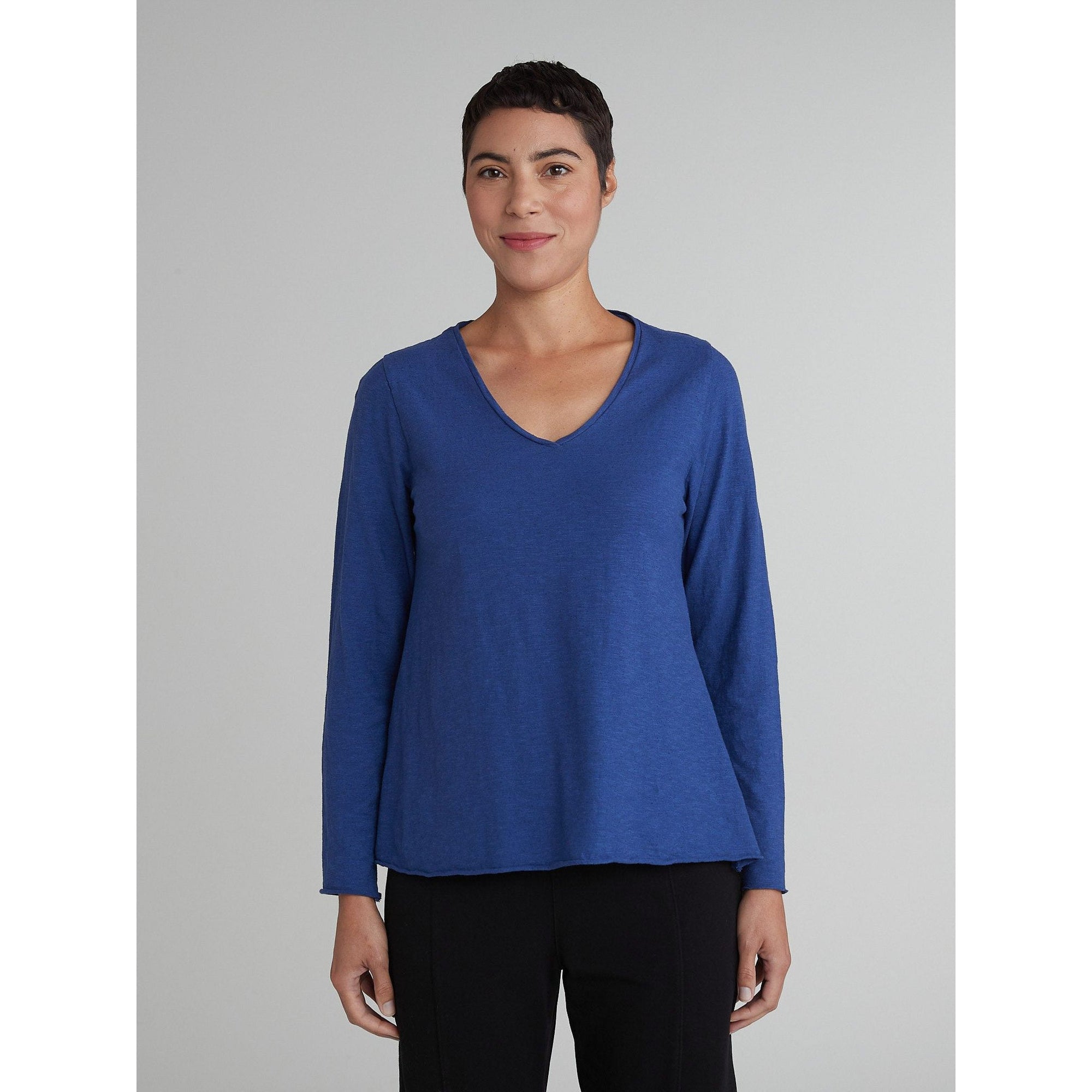Long Sleeve V-Neck Aline Top - Zinnias Gift Boutique