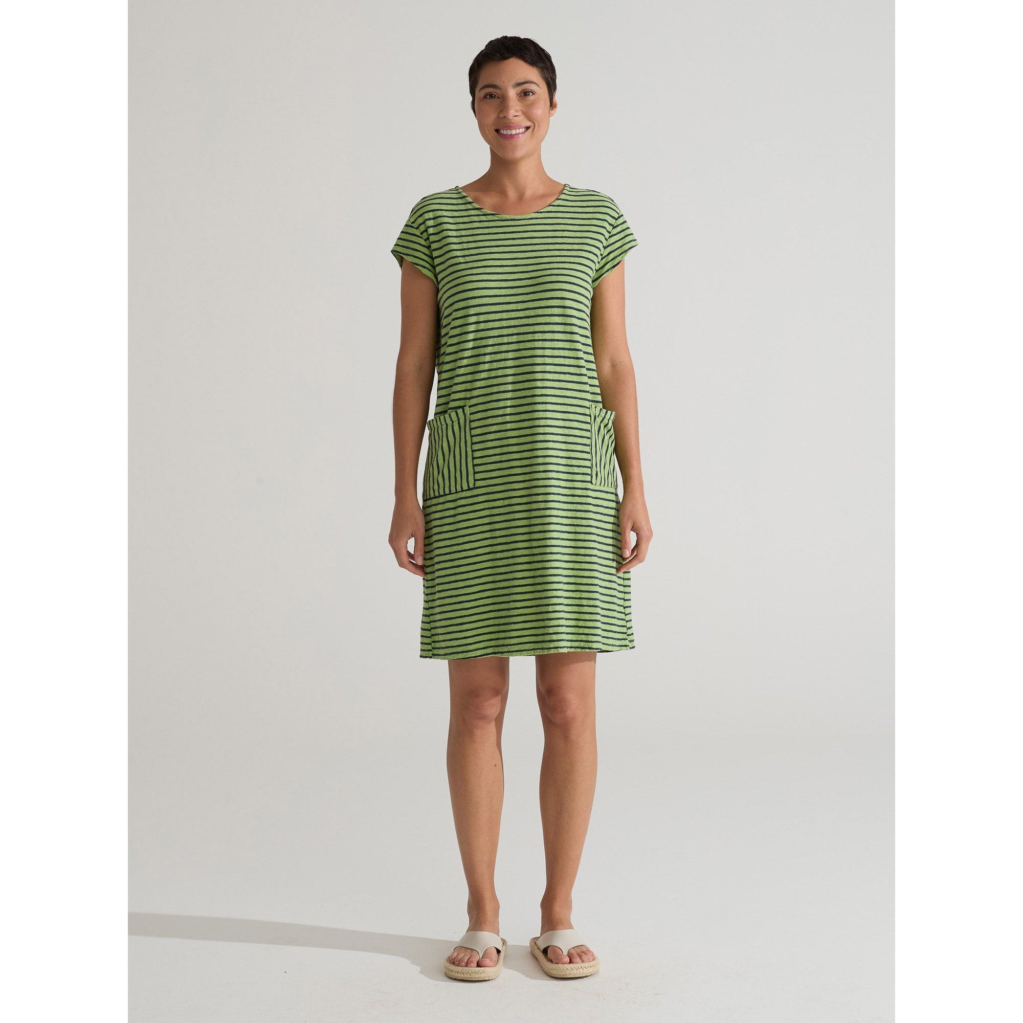 T-Shirt Dress - Verde - Zinnias Gift Boutique