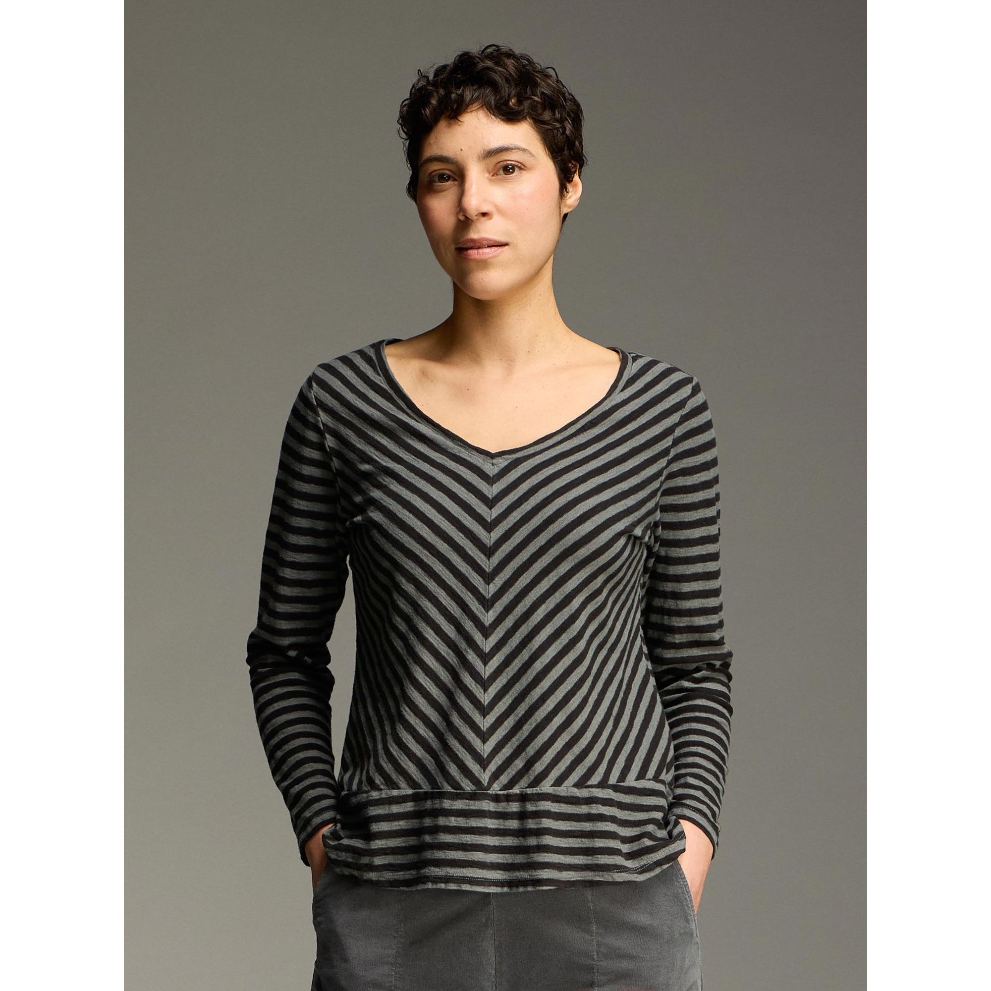 Long Sleeve Border Top - Zinnias Gift Boutique