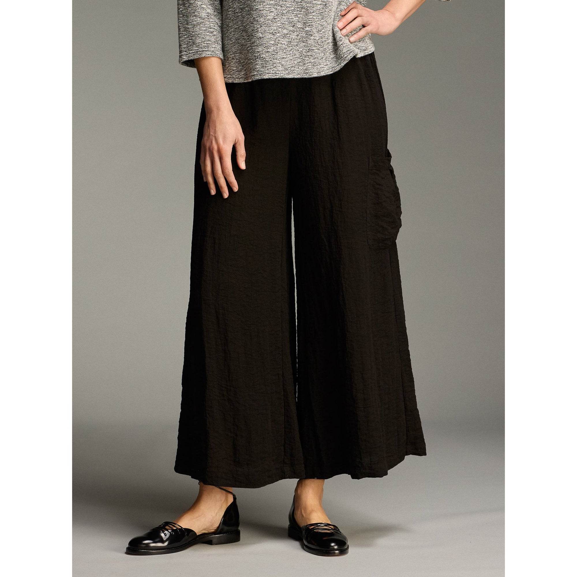 Wide Leg Pocket Pant