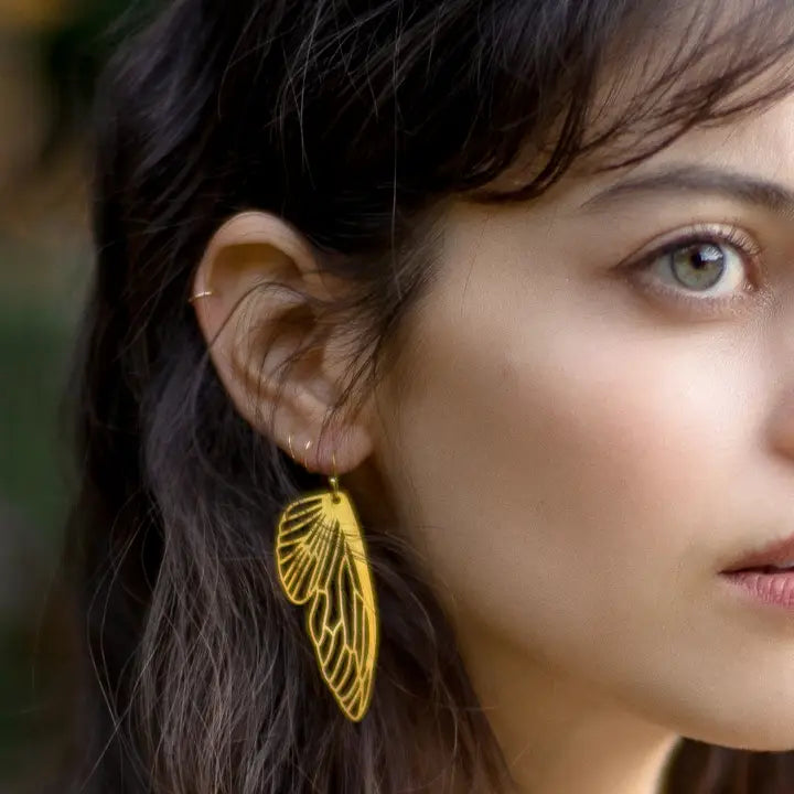Wind Beneath My Wings Earring - Zinnias Gift Boutique