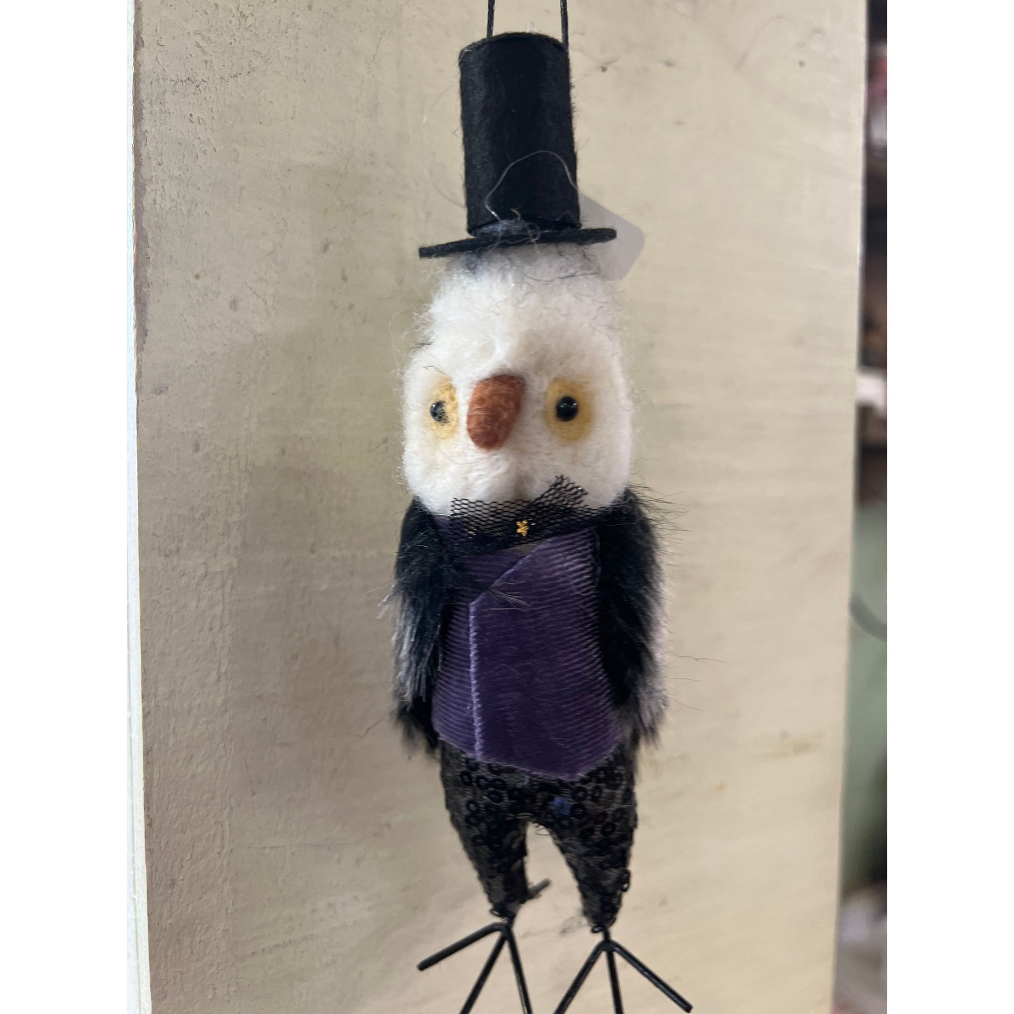 Owl Wool Spun Halloween Hanger - Zinnias Gift Boutique