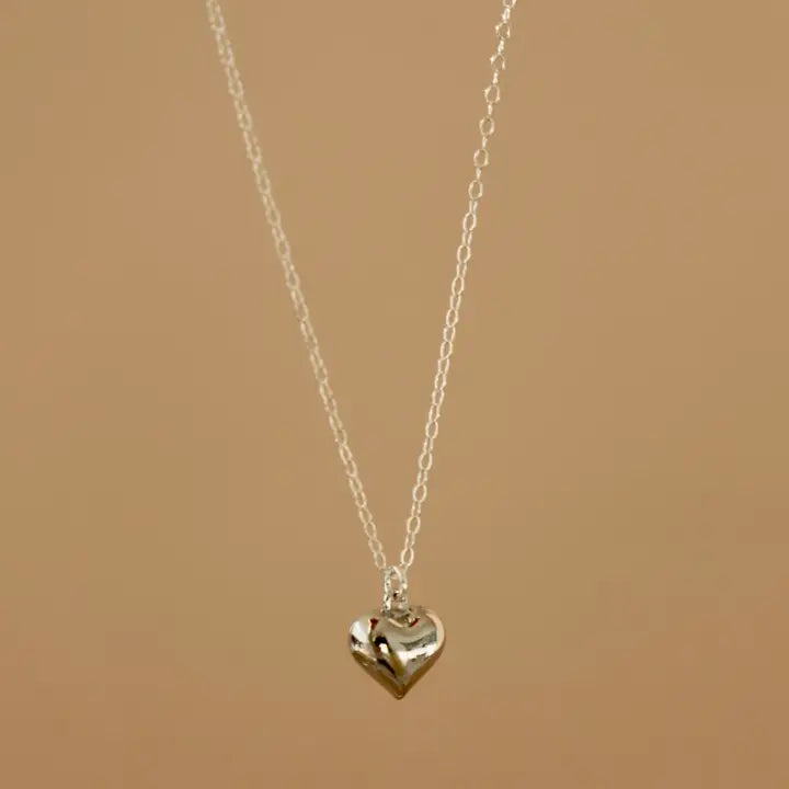 Silver Clara Puff Heart Necklace - Zinnias Gift Boutique
