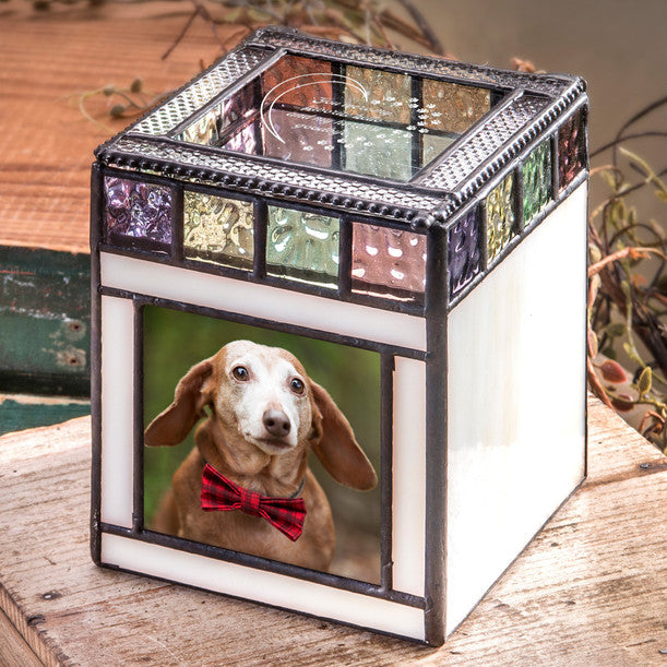 Box 922 EB703 - Zinnias Gift Boutique