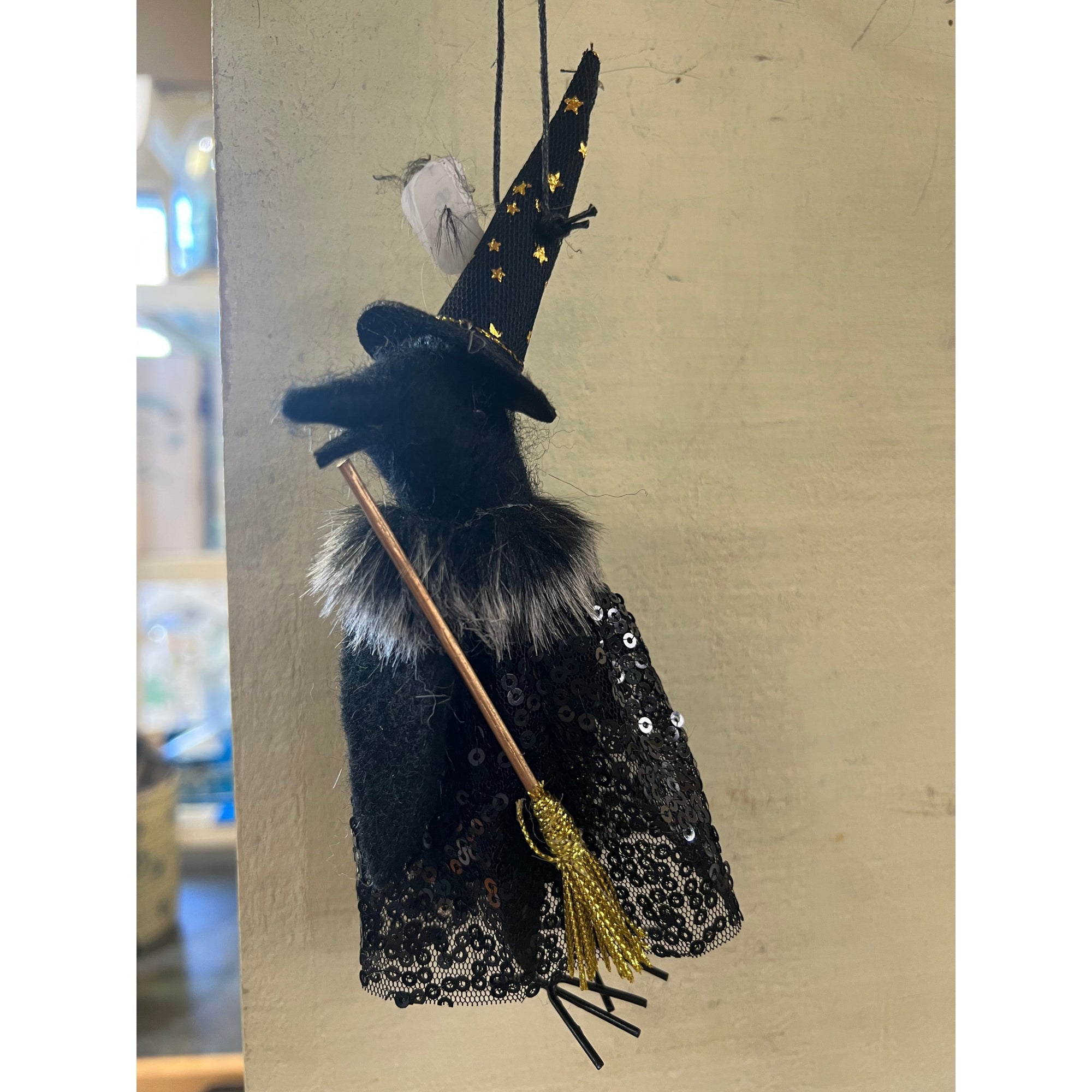 Black Crow Wool Spun Halloween Hanger - Zinnias Gift Boutique
