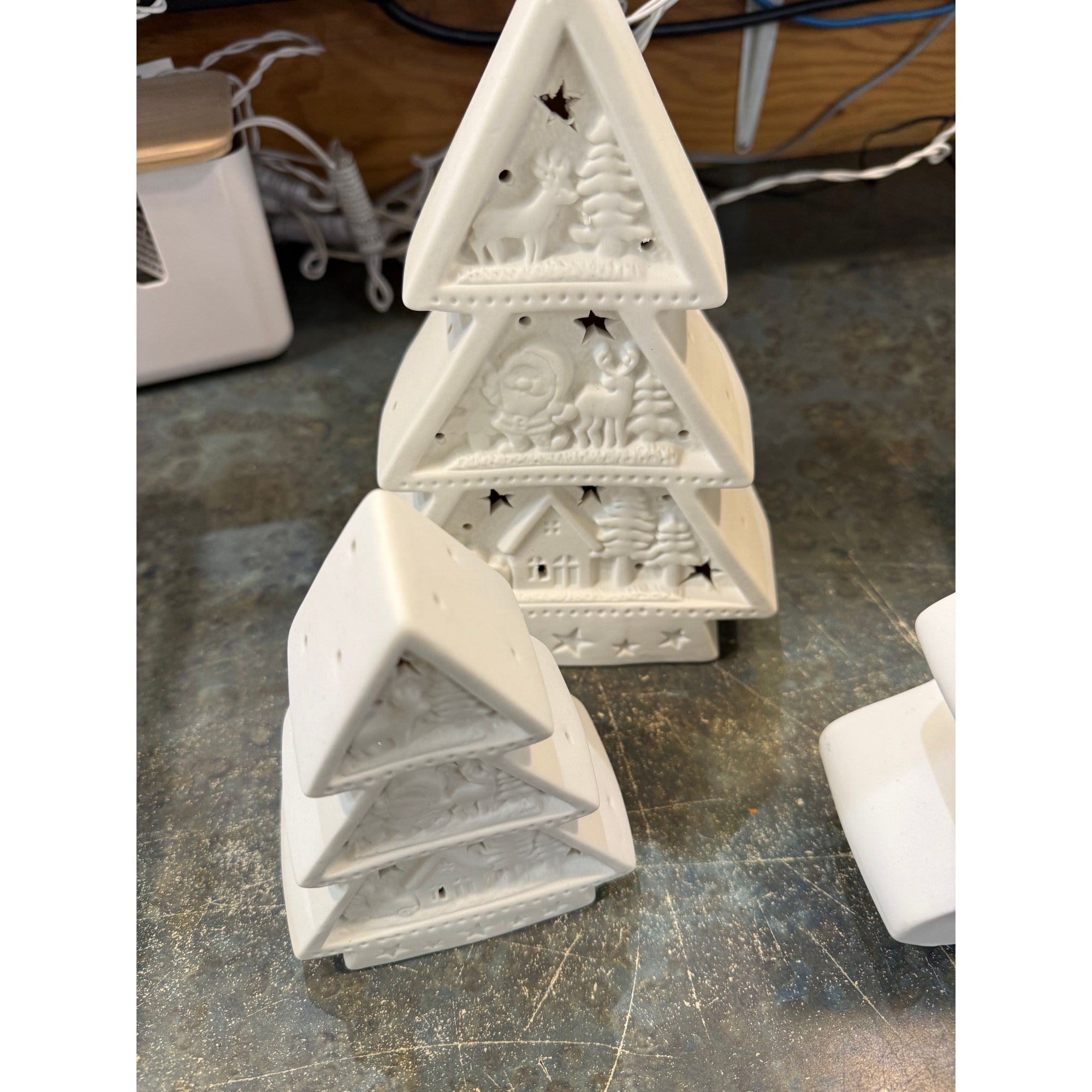 LED Porcelain Tree Scene