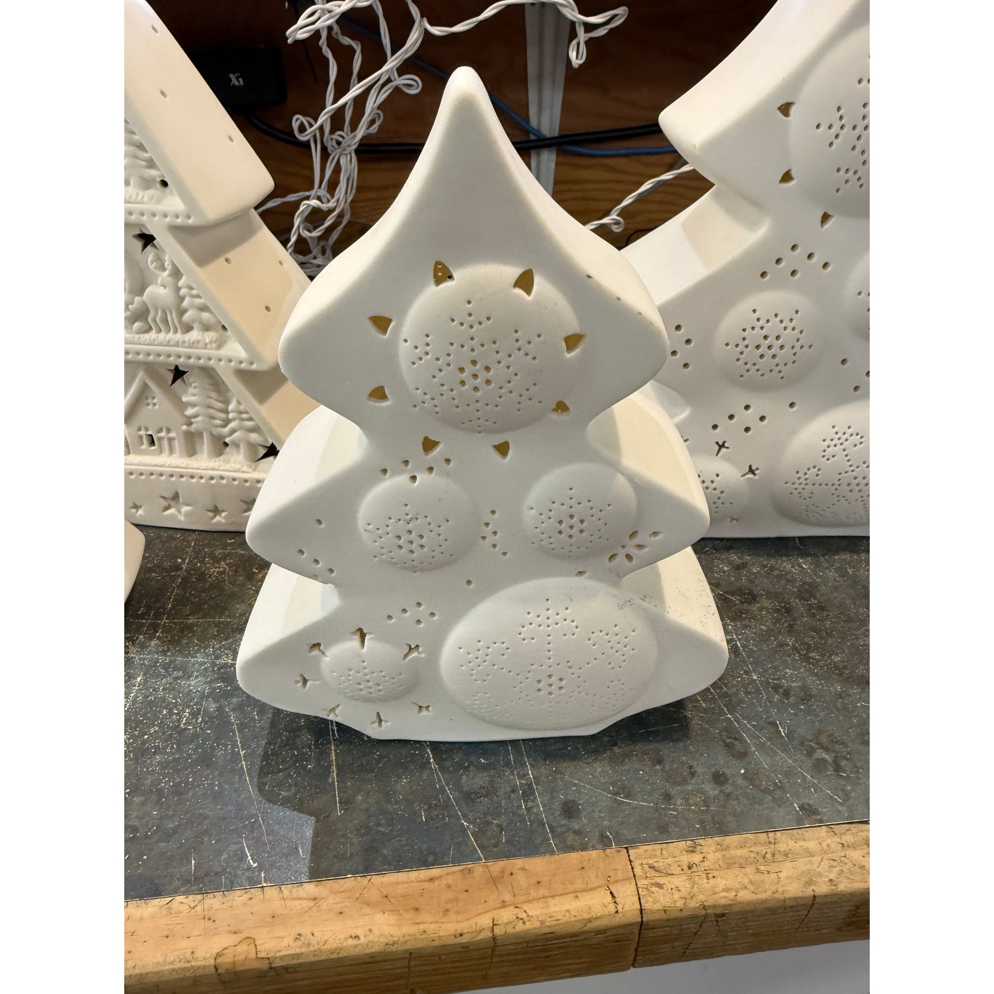 LED Porcelain Tree Scene