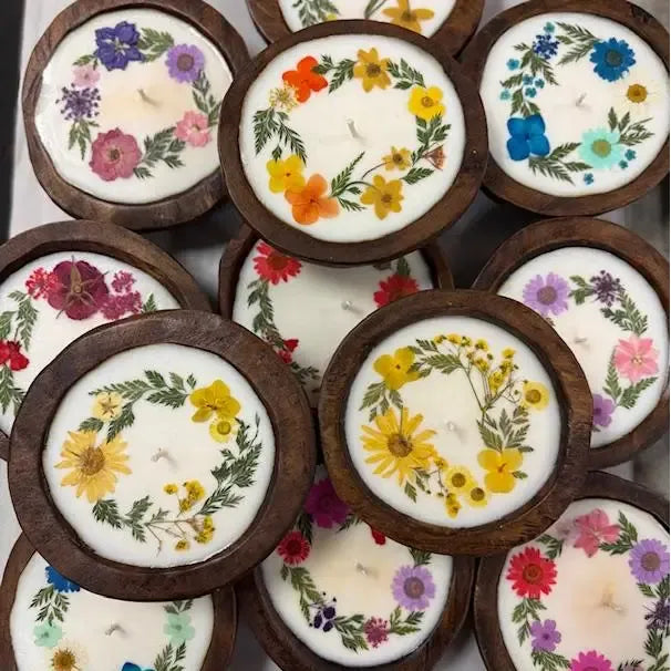 Wood bowl candle - Zinnias Gift Boutique