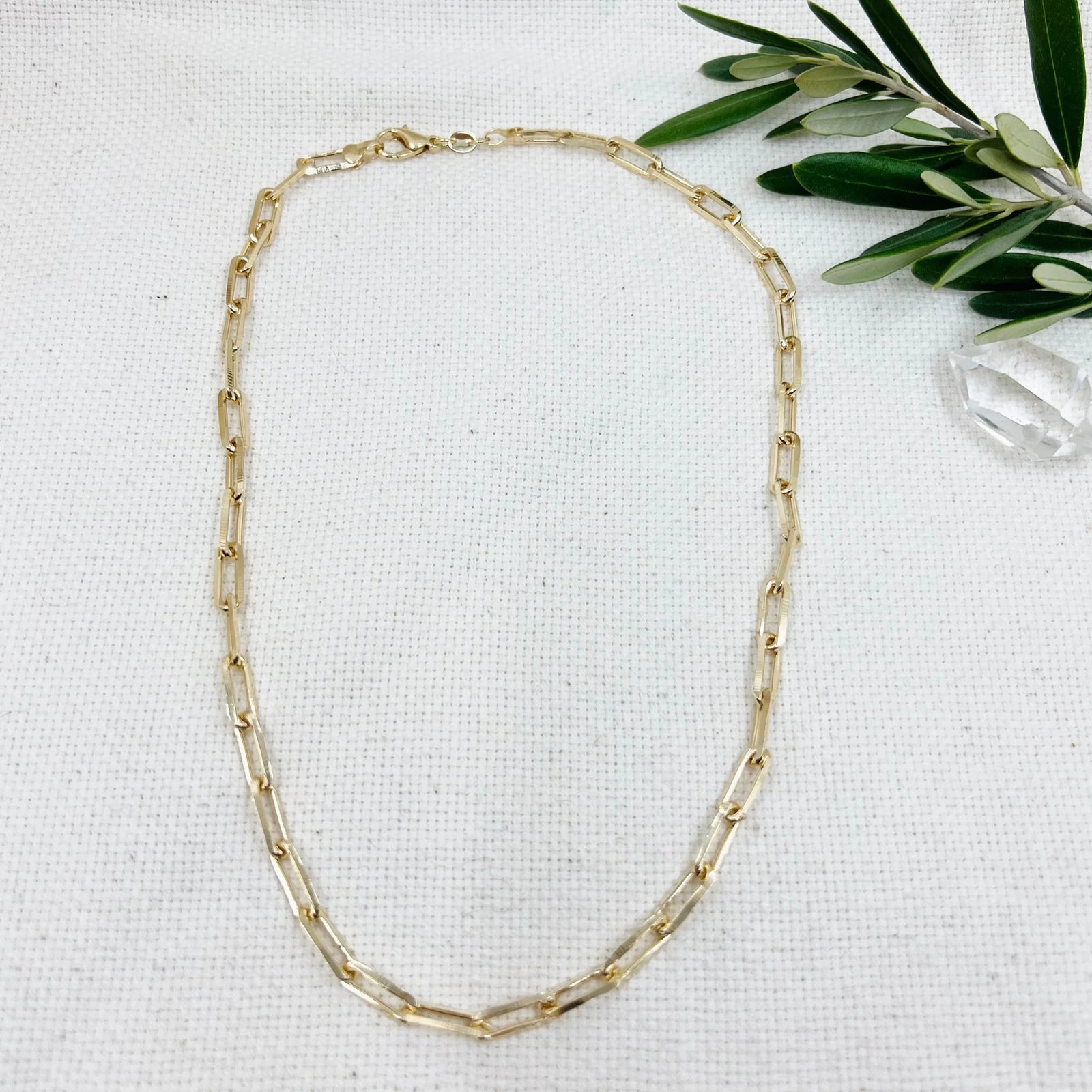 14k Gold Fill Paperclip Chain Bracelet w/ Toggle - Zinnias Gift Boutique
