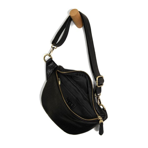 Shiloh Belt Bag -  Black - Zinnias Gift Boutique