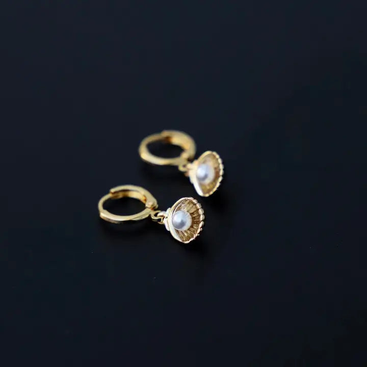 Shell Huggies - Zinnias Gift Boutique