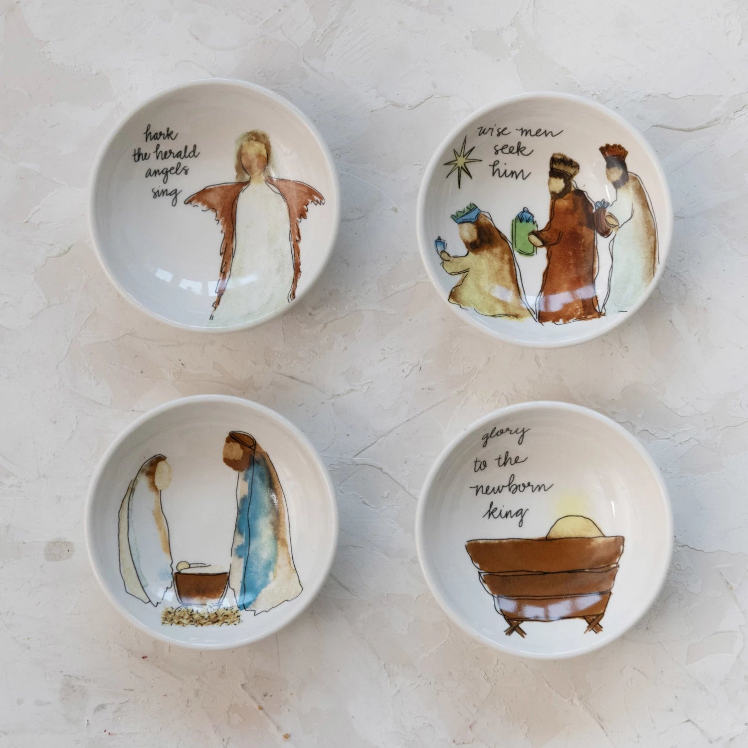 Christmas Round Stoneware Dish - Zinnias Gift Boutique