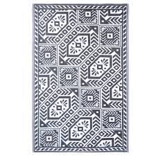 Black White Carpet Rug - Zinnias Gift Boutique