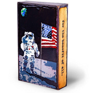 Houston Llew #237 Apollo RETIRED - Zinnias Gift Boutique