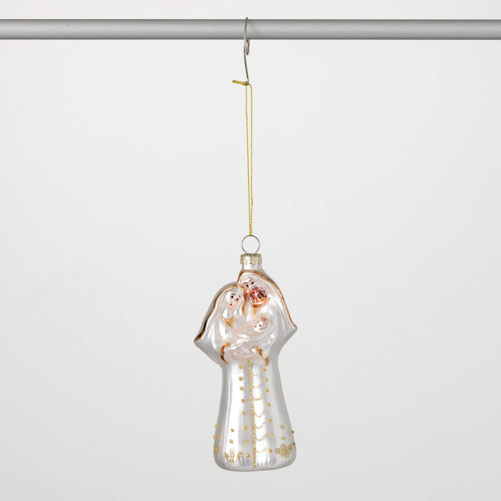 Nativity Ornament - Zinnias Gift Boutique