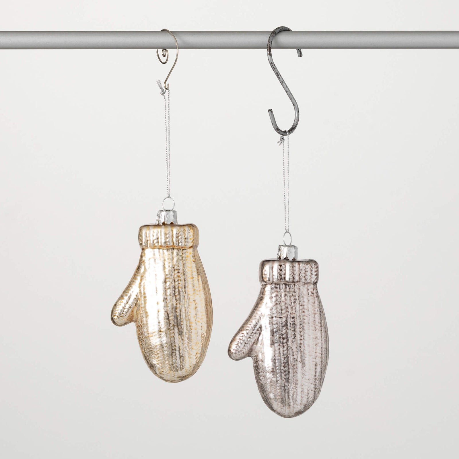 Mitten Ornament - Zinnias Gift Boutique