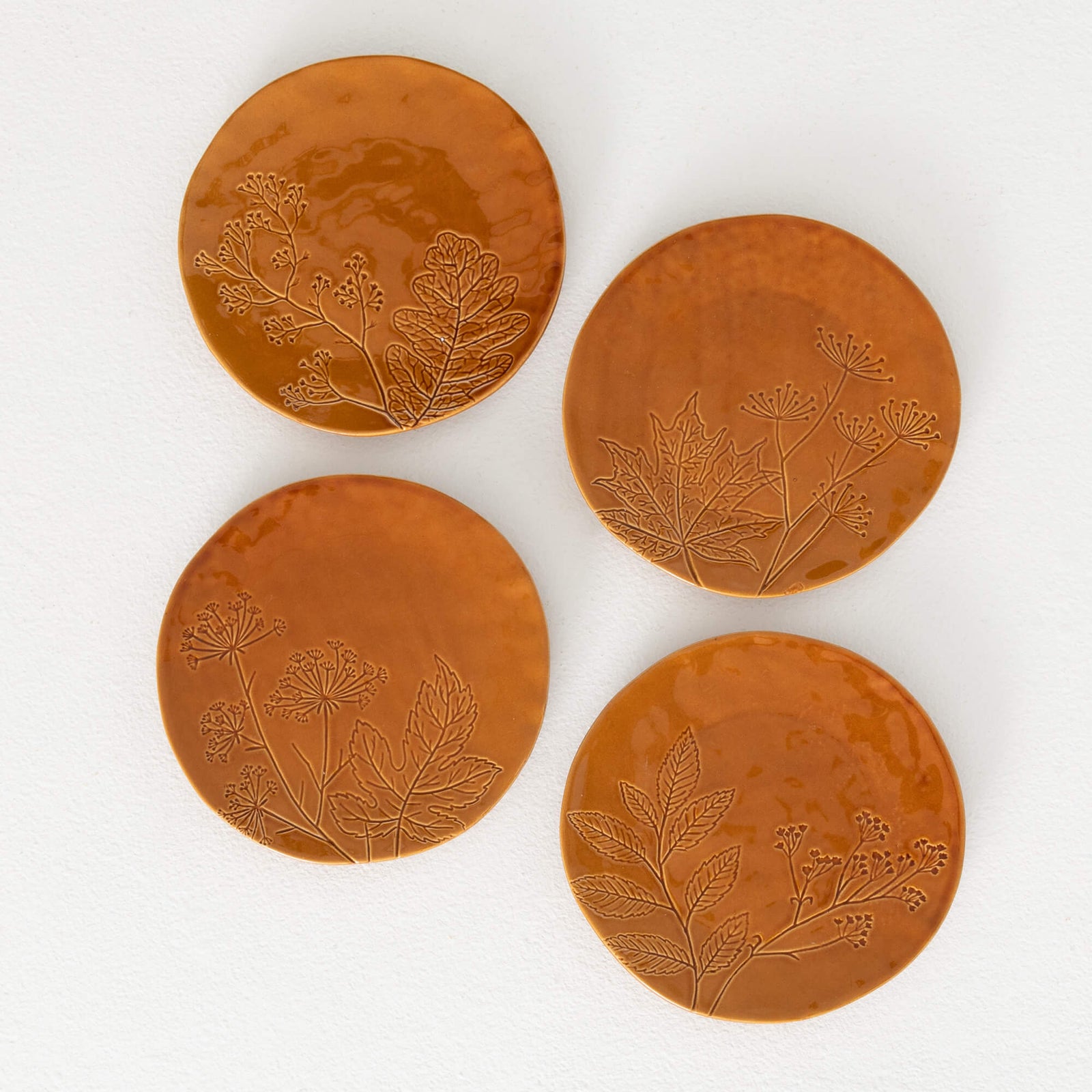 EMBOSSED FOLIAGE PLATES - Zinnias Gift Boutique
