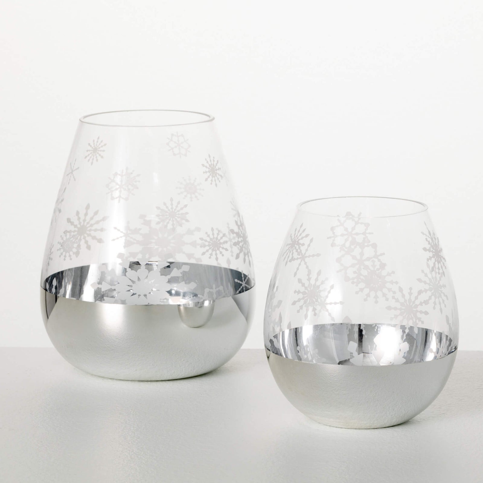 SNOWFLAKE CANDLEHOLDER - Zinnias Gift Boutique